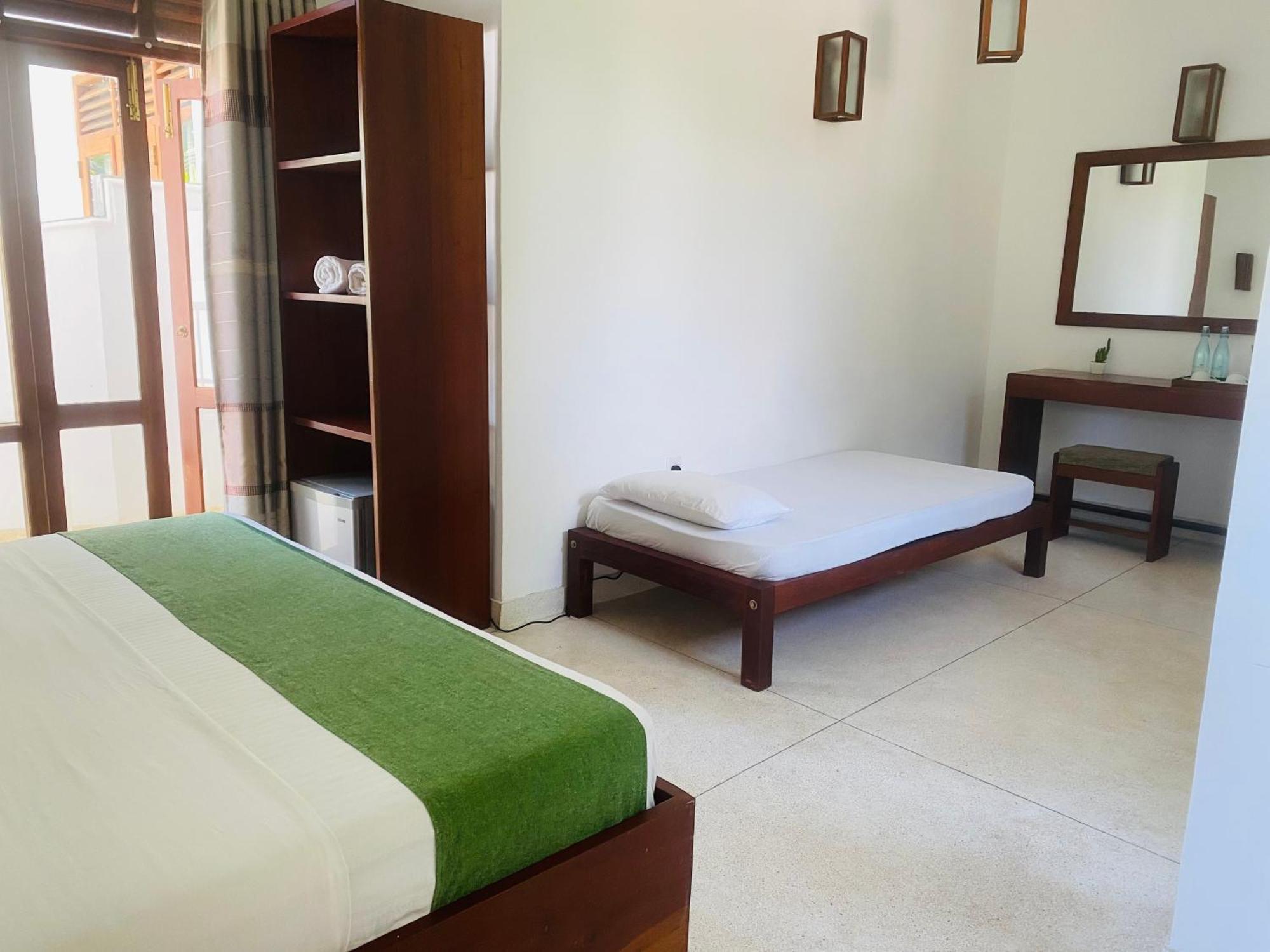 Hotel Bienvenido Cozy Madiha Matara Zimmer foto