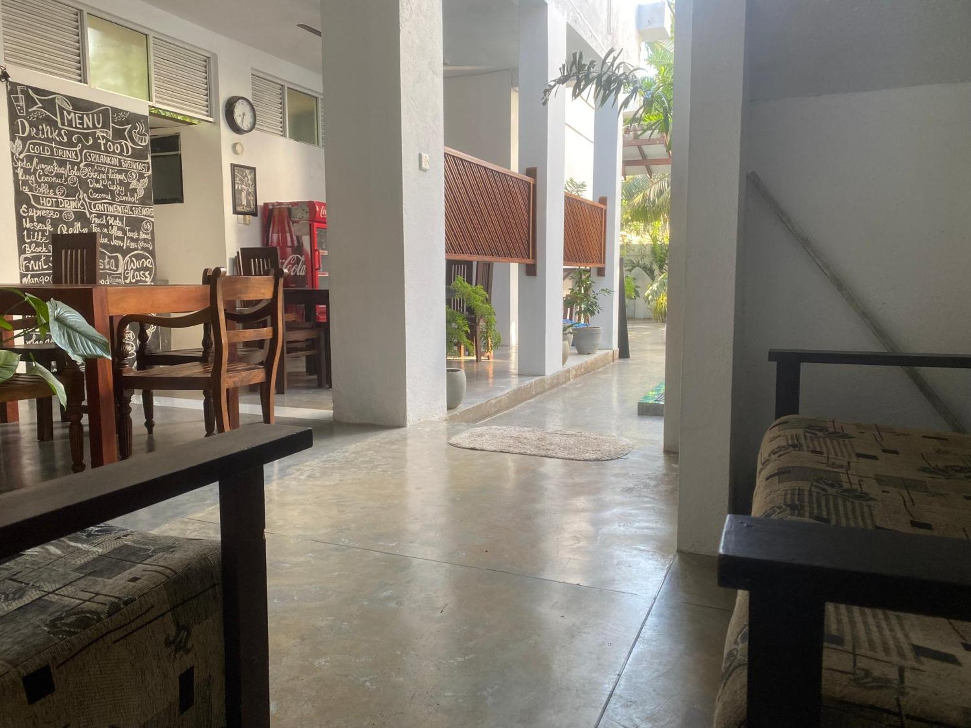 Hotel Bienvenido Cozy Madiha Matara Exterior foto